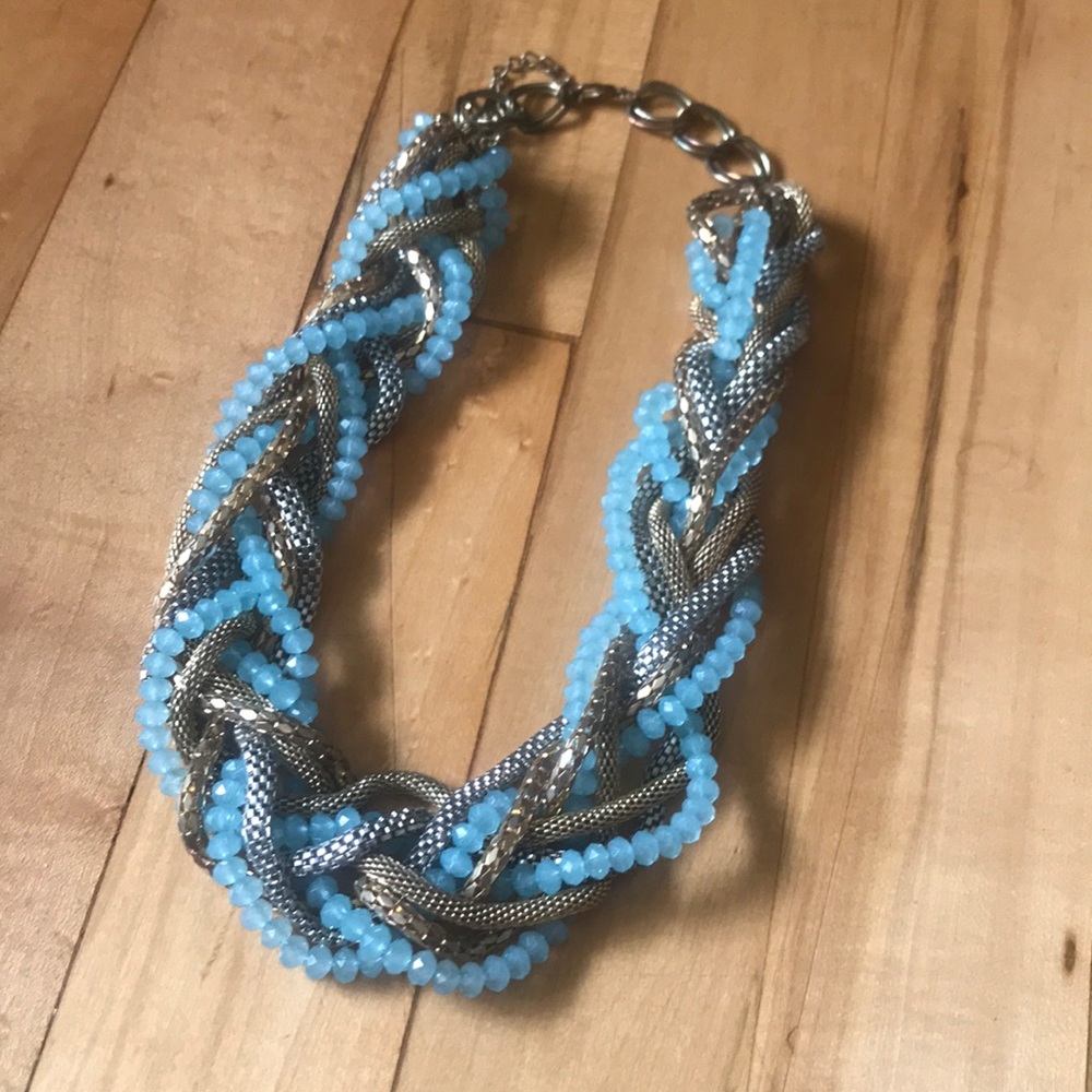 Chunky beaded necklace
